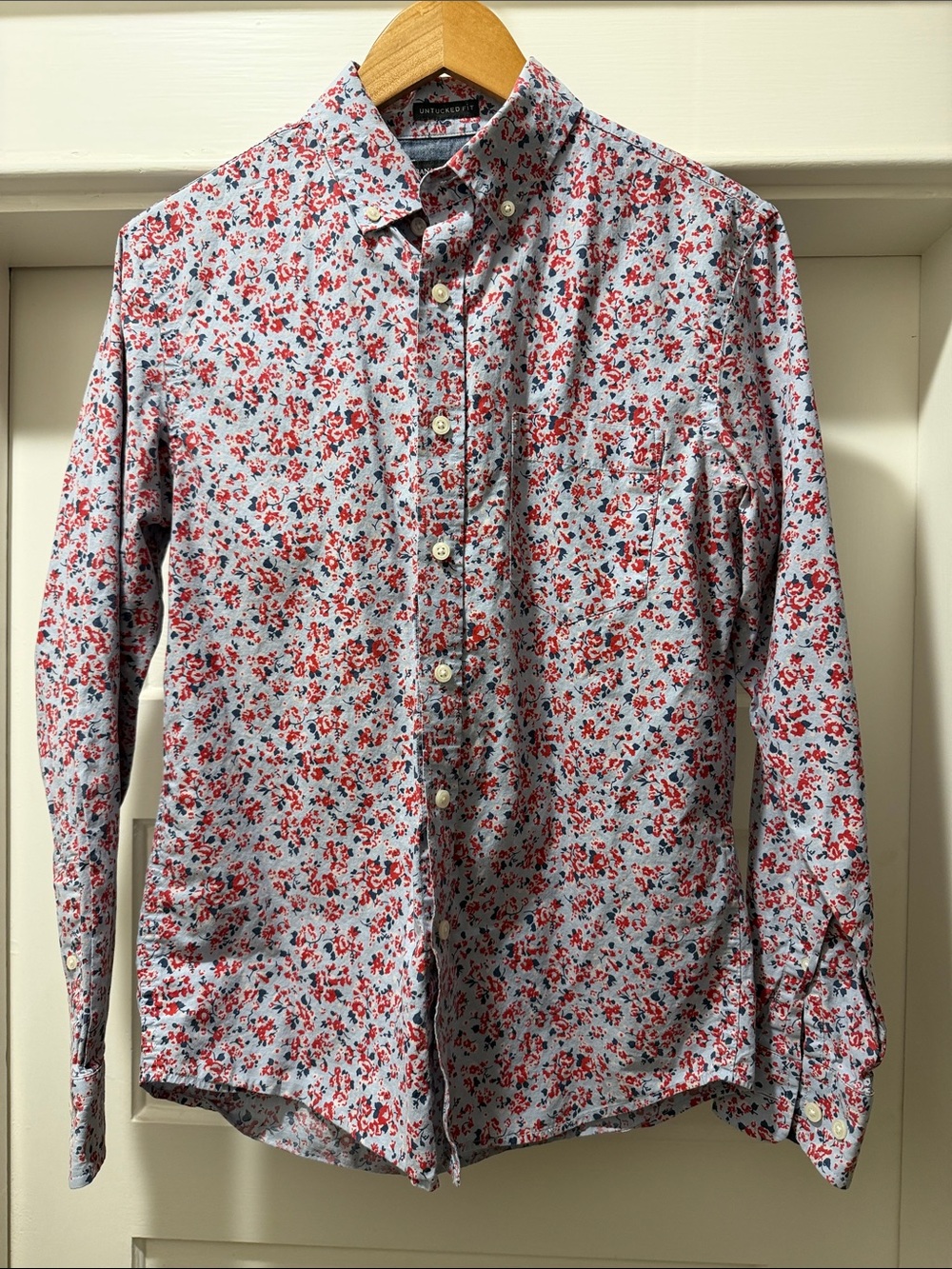 Banana Republic Factory Light Blue Button-Down with Red Floral Print